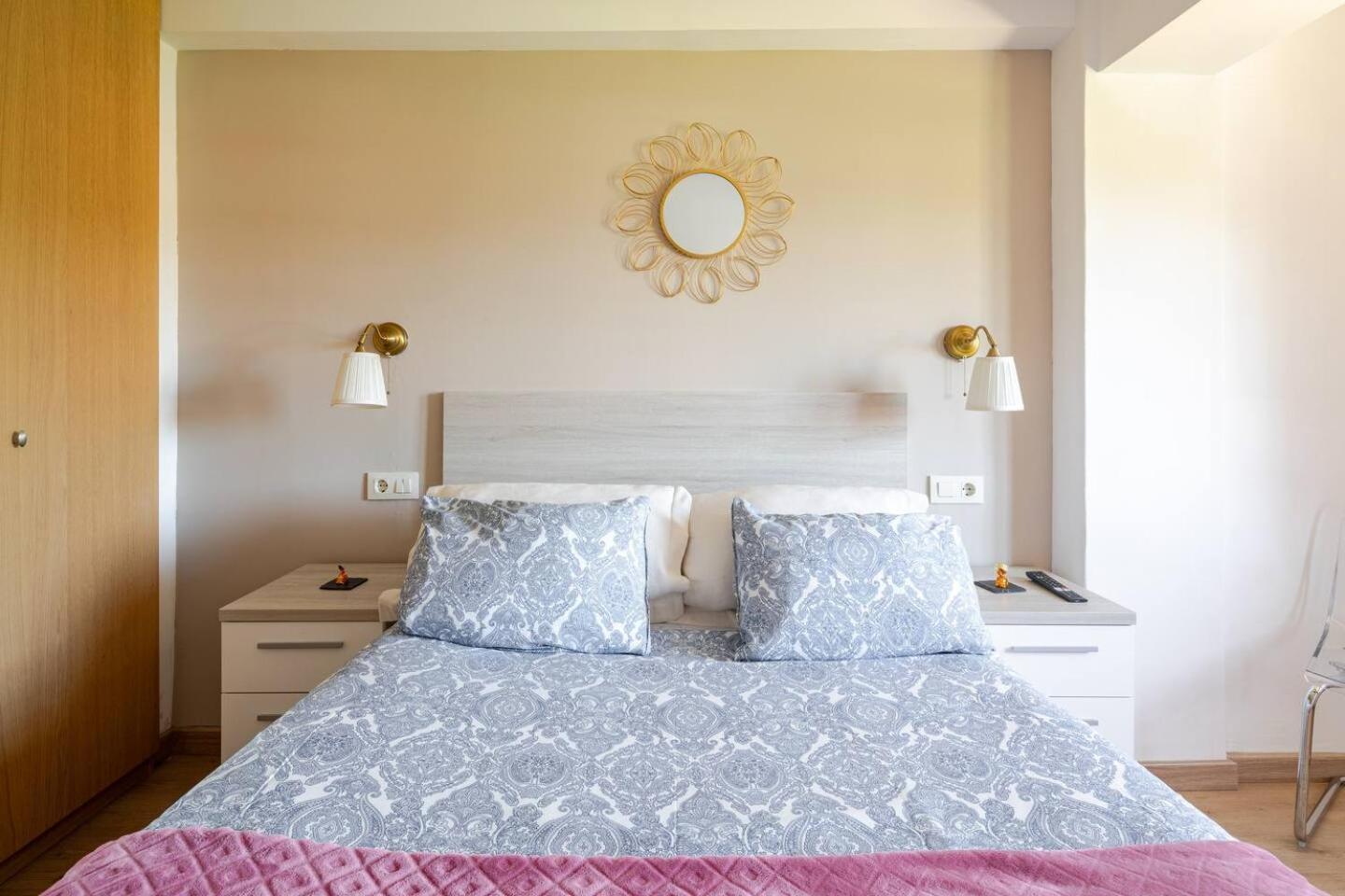 Amazing Exclusive Vutsanclemente *